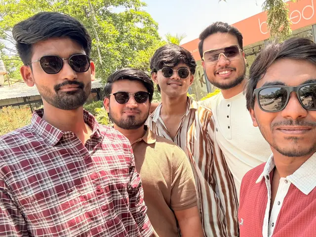 Weblancer Technologies team trip to Lonavala, photo 1